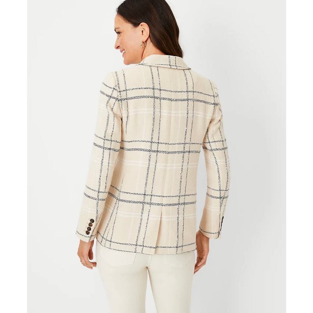 Ann Taylor - Plaid Bedford Blazer - size 4 - Picture 2 of 6